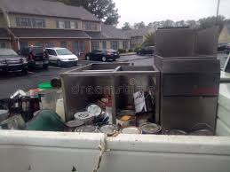 Best Yard Waste Removal  in Chelsea, MI